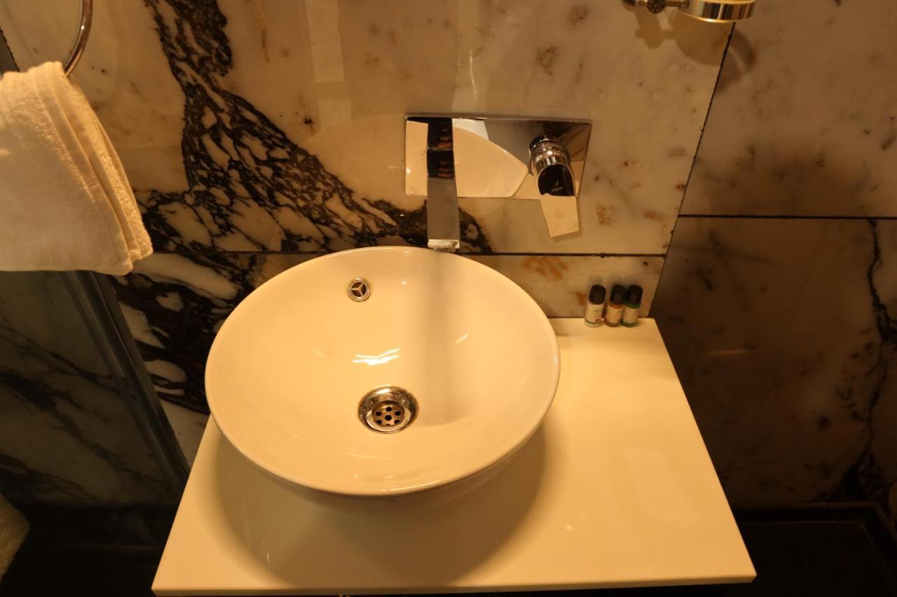 גורגאון Vaabi Saabi Hotel מראה חיצוני תמונה